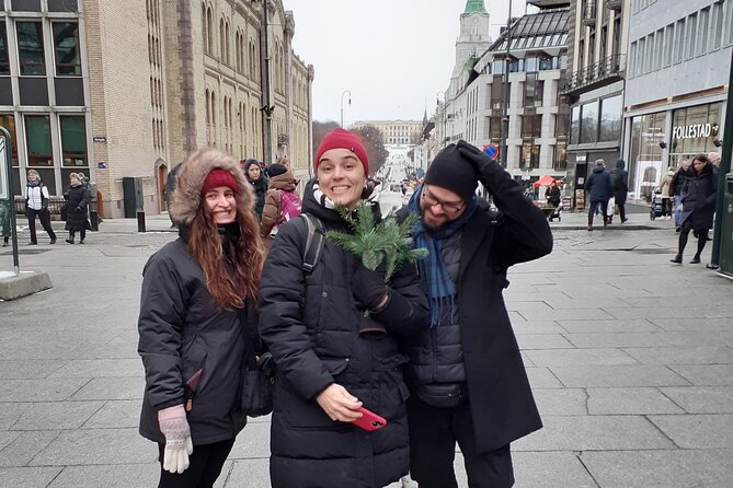 Oslo Unveiled: Private Walking Tour - Karl Johans gate and the Royal Palace