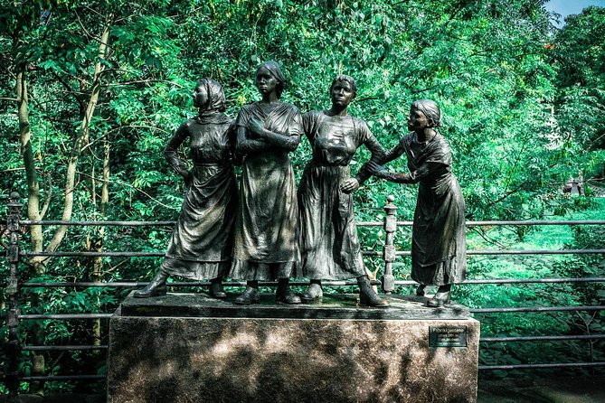 Oslo & Vigeland Park Private Walking Tour - From the Nobel Peace Center to Oslo City Hall