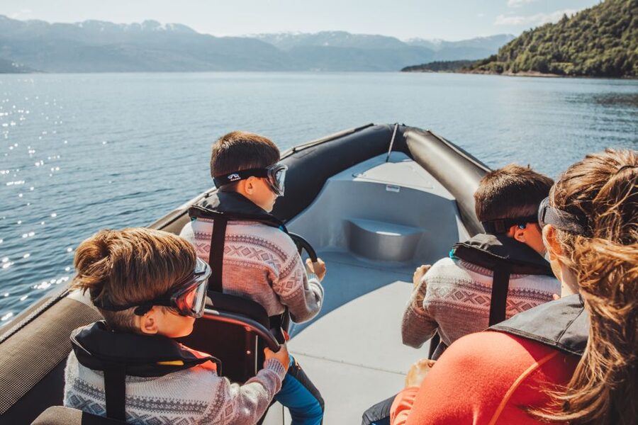 Øystese: Hardangerfjord and Fyksesund RIB Fjord Adventure - Who should book this fjord safari?