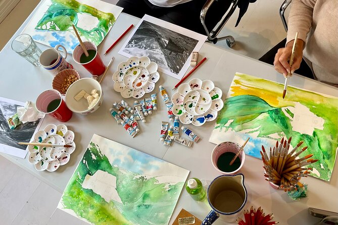 Paint Norwegian landscape with watercolor in Bergen - Building your own Norwegian watercolor