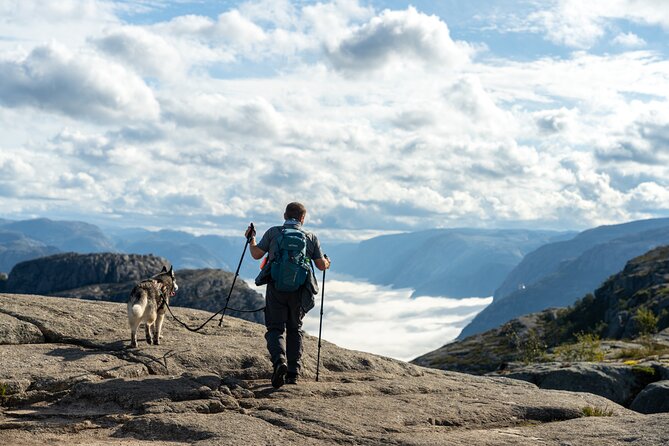 Preikestolen | Pulpit Rock - Hike with a local guide - Why the guide matters on this particular hike