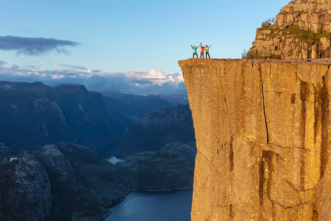 Preikestolen Sunrise Hike And Breakfast Buffet - What the guide adds to a hike you can do independently