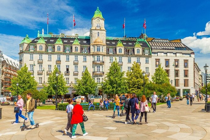 Private Oslo Tour with a Local, Highlights & Hidden Gems, 100% Personalised - A quirky gallery and a quieter side of Oslo
