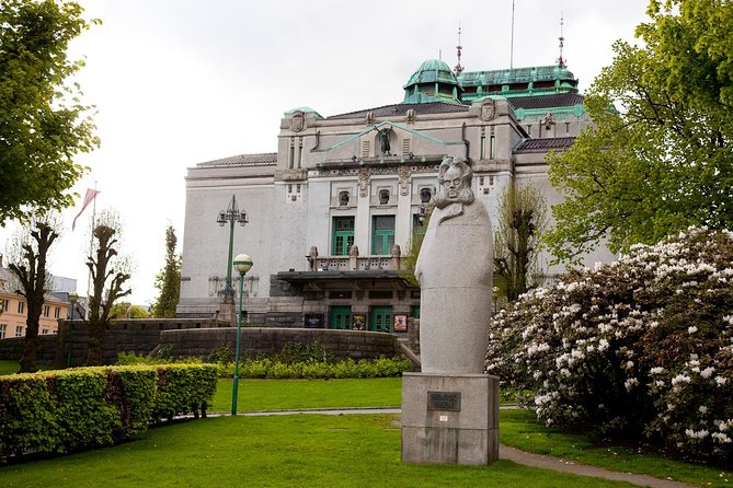 PRIVATE TOUR: Bergen city sightseeing, 5 hours - Troldhaugen connects Bergen to Edvard Grieg