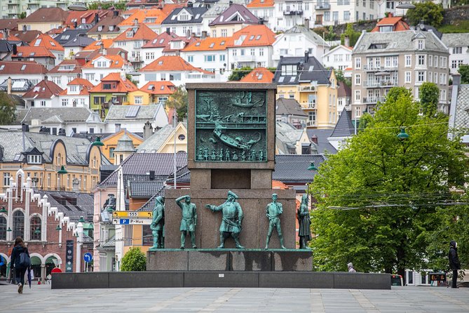PRIVATE TOUR: Bergen city sightseeing, 5 hours - Old Bergen Museum recreates a town within the city