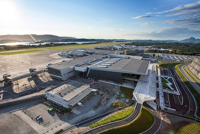 Private Transfer From Bergen Airport to City Centre - Who should book this Bergen transfer?