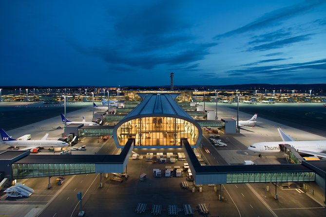Private Transfer from Oslo City Centre to Oslo Airport - A calm final ride out of Oslo