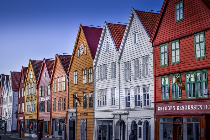 Private Transfer - Hotels & Cruise Ports - Airport 1-14 pax - Is $182.31 a fair price?