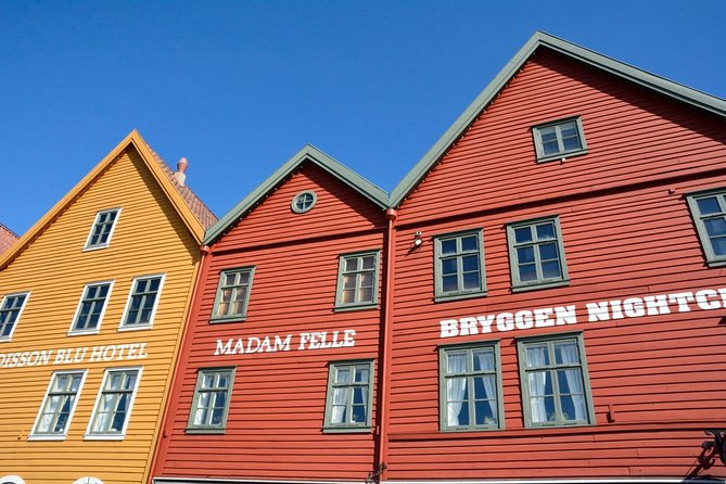 Private Walking Tour of Bergen - Sampling the Fish Market for 15 minutes