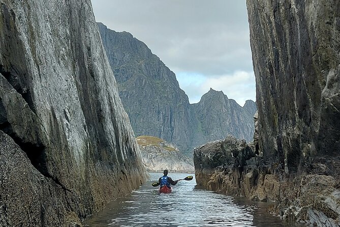Sea Kayak Guided Tours on Skrova Island - Three hours around Skrova, with the scenery in front of you