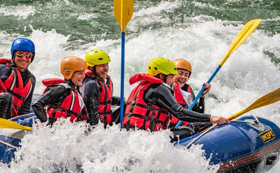 Sjoa: Unforgettable Rafting Experience - The middle Sjoa section brings the action