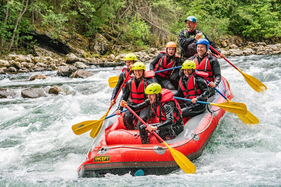 Sjoa: Unforgettable Rafting Experience - Photograph the fun, but bring your own basics