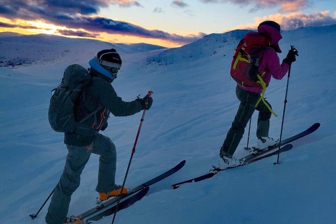 Ski Touring with Norway Mountain Guides. - Safety instruction from local guides