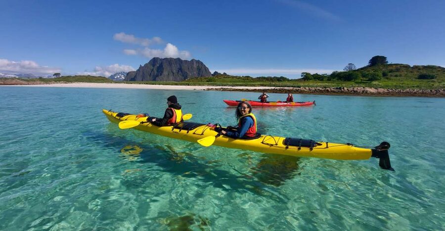 Skrova Island : 3hours Guided Kayak Tour - Why Skrova works so well from a kayak