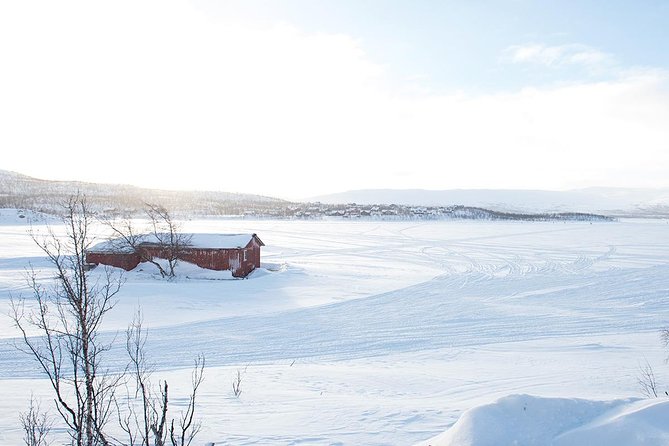 Snowmobile Adventure to 3-Country Border - Why this Arctic day trip is special