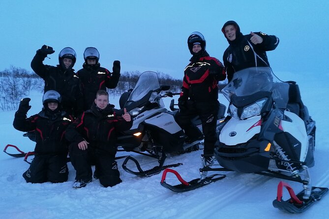Snowmobile safari in the mountain plateau of Finnmarksvidda - Who will enjoy this safari most