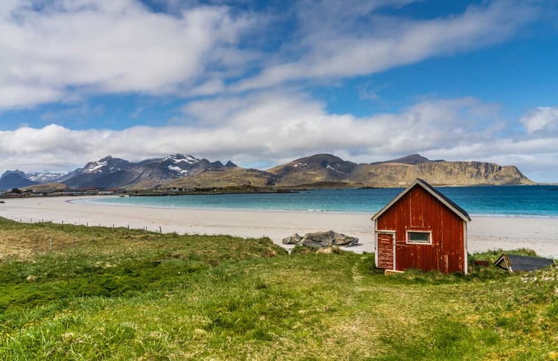 Special Summer Cruise Guided Tour of Lofoten - Starting at Svolvær: Haukland, Gimsøy, and Henningsvær