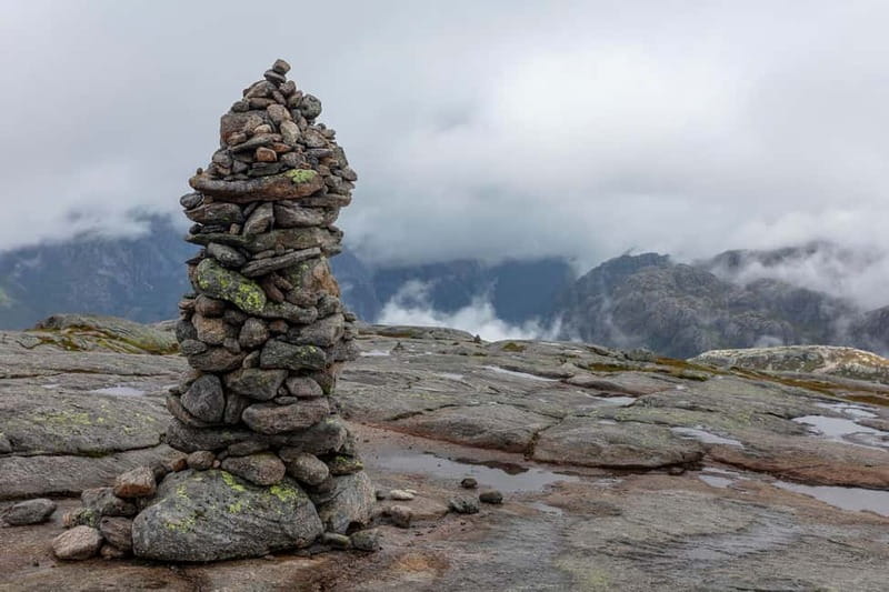 Stavanger: Kjerag Summer Hike with Packed Lunch - Who should book this Kjerag hike?