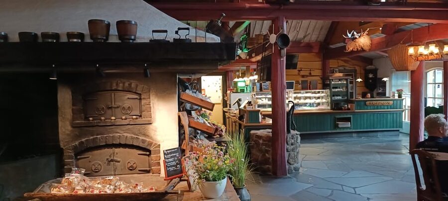 Stavanger: Månafossen photo adventure and raw nature - Three Swords closes the route with Norwegian history