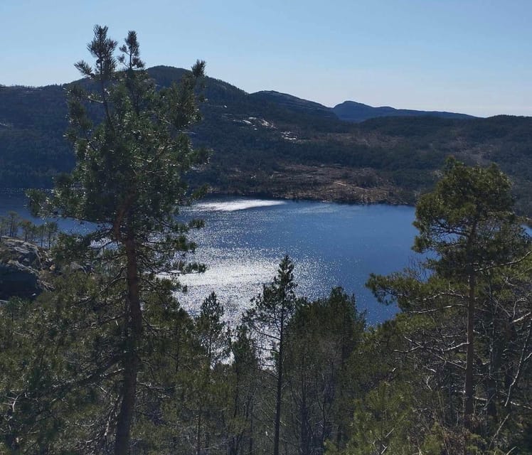 Stavanger: Preikestolen Tour with Guide and Pickup - Why Preikestolen is worth the effort