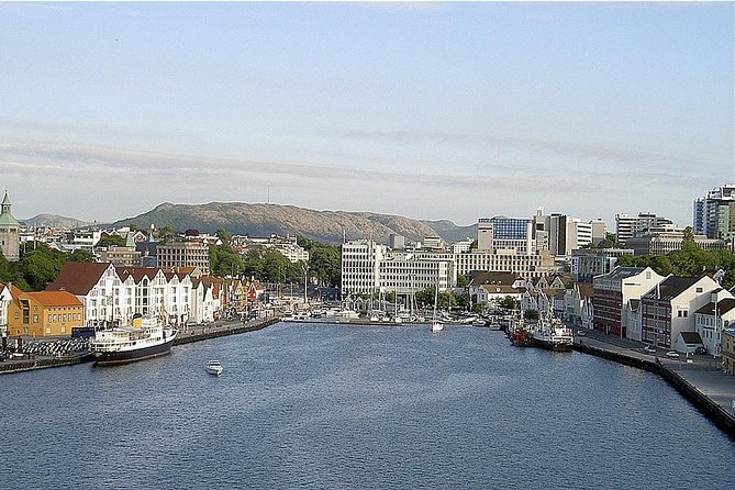 Stavanger Private Walking Tour with a Local - Key points about the Stavanger local tour