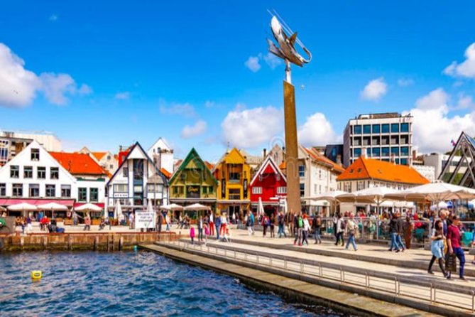 Stavanger: Waterfalls, Caves and Rock Tour By Sea - Strandkaien boarding: close, but arrive early