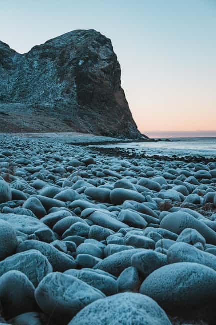 Svolvær: Lofoten Scenic Sightseeing Tour: Half day tour - Haukland Beach and its bright water