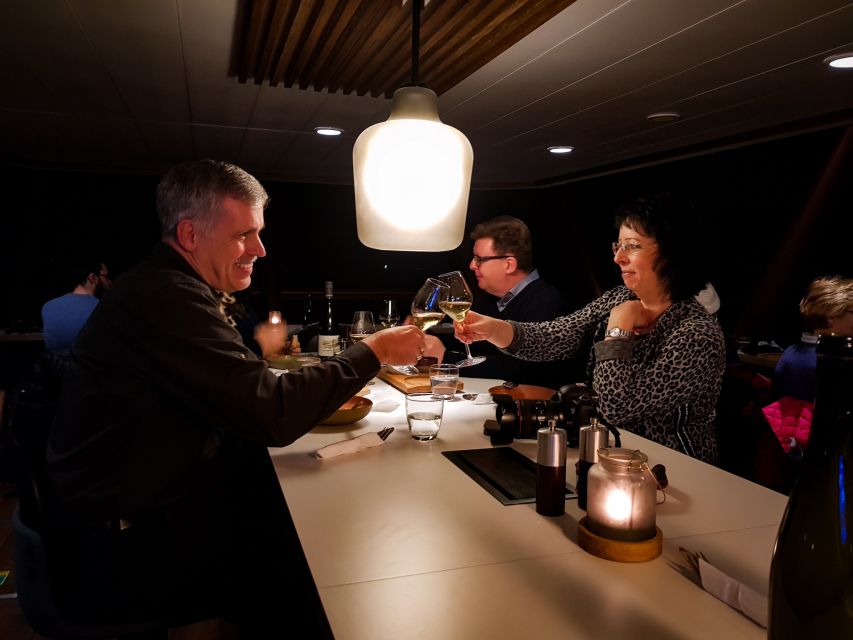 Svolvær: Northern Lights and Full Steam Cruise with Tasting - Key points to know before sailing