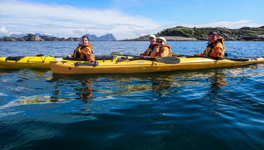Svolvaer: Sea Kayaking Experience - Who will enjoy this most?
