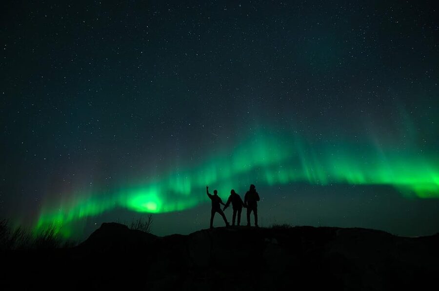 Svolvær: Ultimate Aurora Hunt - What makes this Svolvær aurora trip special
