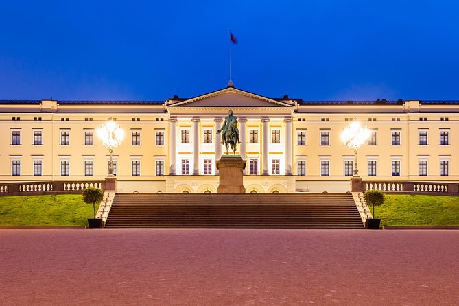 The Essential Oslo Private Walking Tour - The theater, palace, and university quarter