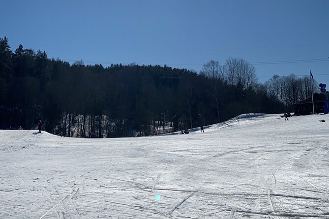 The Ultimate Norwegian Skiing Experience - Practicing in the Skullerud ski arena