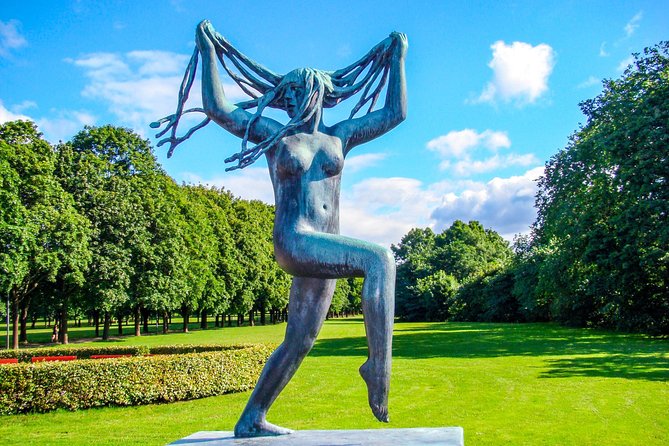 The Ultimate Study of the Human Form at Vigeland's Sculpture Park with a Local - The 90-minute pace and route