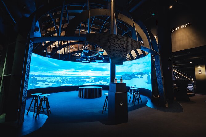 The Viking Planet Museum - Mini Group (4 adults) - The selfie station and souvenir shop
