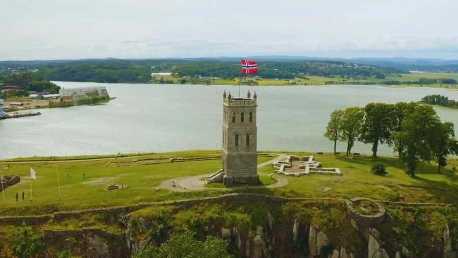 Tønsberg: Walk with a Viking - Guided Tour - The Oseberg and Gokstad connection