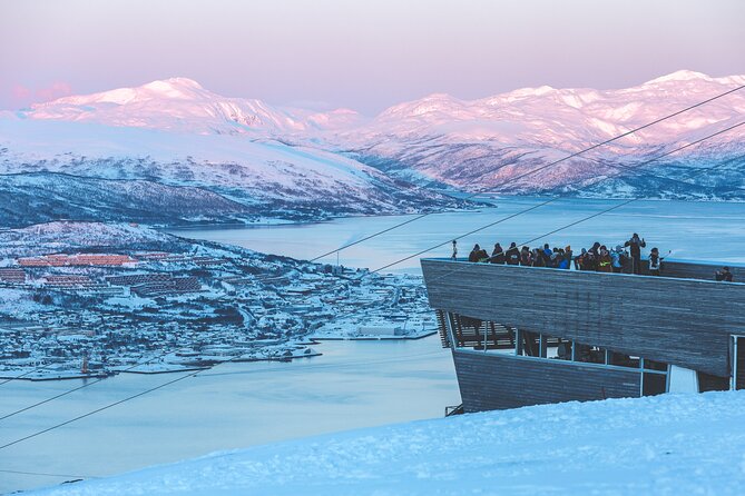 Tour of the authentic fjords of Kvaløya - Sommarøy and its surprising white beaches