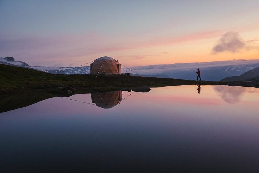 Trolltunga: Trolltunga Sunset Glamping - Starting at P2 and using the P3 shuttle