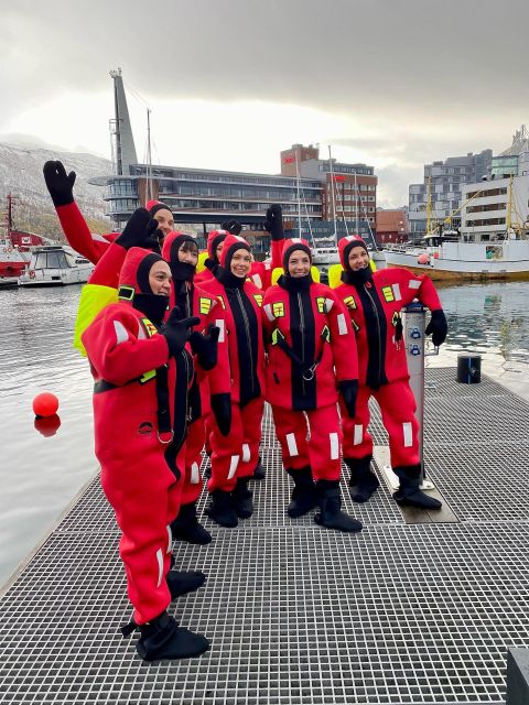 Tromsø: Arctic Floating with Snacks and Drinks - Night floating beneath the Northern Lights