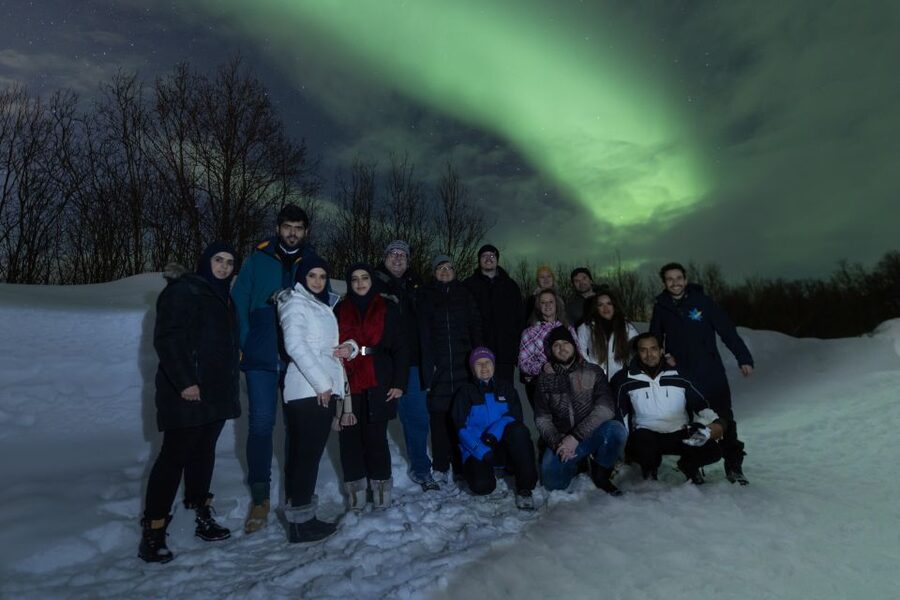 Tromsø: Aurora Borealis, Campfire, Hot Meal, Arctic Tour - Who should book this experience?