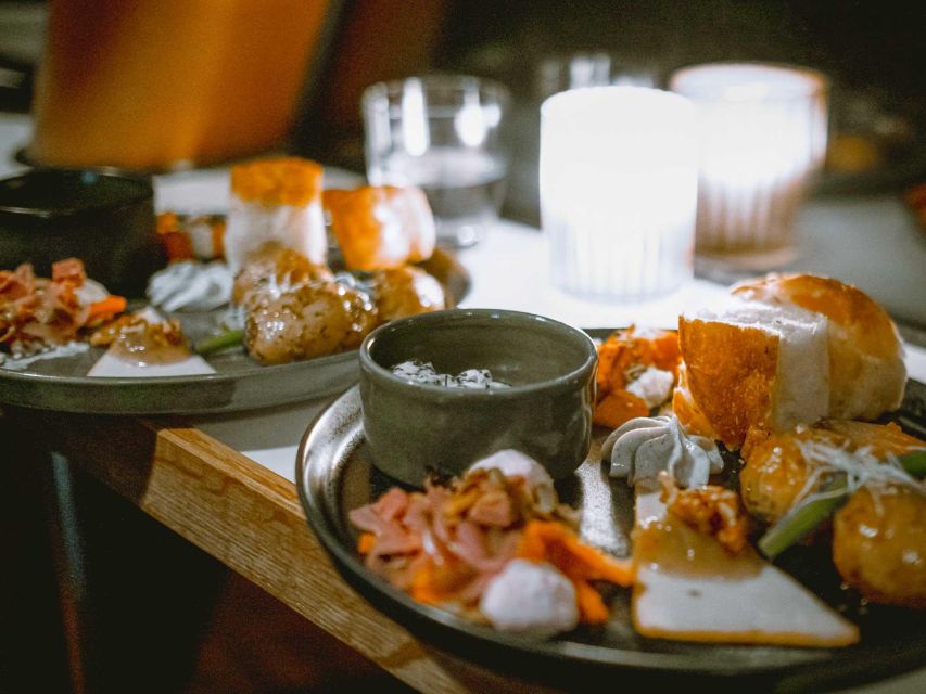 Tromsø: Aurora Dinner Cruise by Hybrid-Electric Catamaran - Dessert and the Northern Lights watch