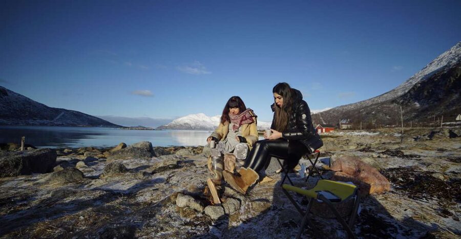 Tromsø: Exclusive Fjord Adventure by Bus - From city streets to Kaldfjord