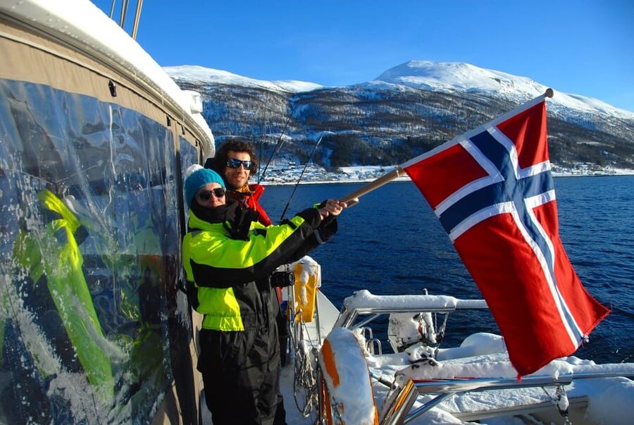 Tromsø: Fjord and Islands Luxury Catamaran Cruise - The return to Tromsø and the famous fish soup