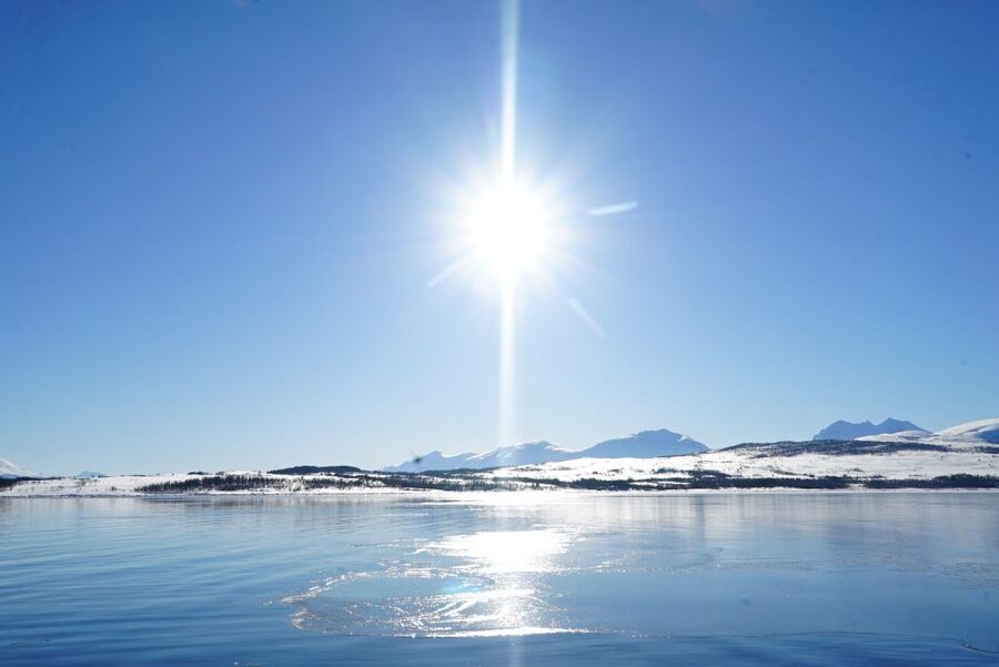 Tromsø: Fjord Cruise by Luxury Yacht - Winter Light, Summer Water, and Weather Risk