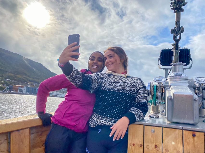 Tromsø: Fjord History Cruise with Snack and Drinks - Leaving Tromsø for the sound and nearby fjords
