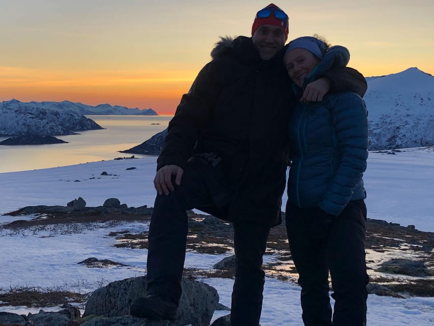Tromsø: Fjords & Beaches Tour with campfire and Arctic food - Sommarøy: beaches, frozen water, and wide-open views