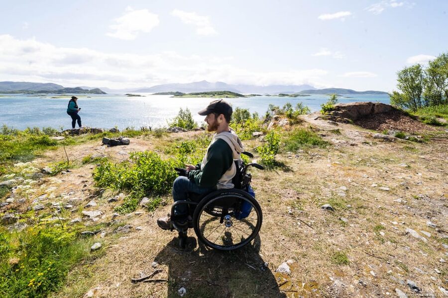 Tromsø: Fjords, Kvaløya & Sommarøy Accessible Tour w/ Lunch - Kattfjorden adds another fjord stop