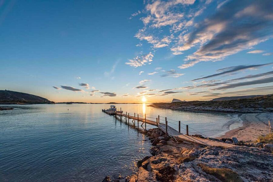 Tromsø: Kvaløya & Sommarøy Guided Tour - Key points to know before booking