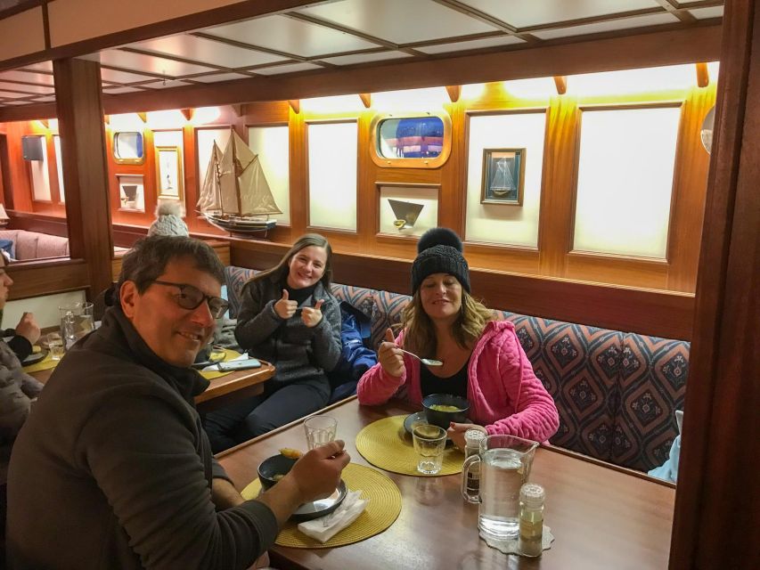 Tromso: Luxury Northern Lights Cruise with Hot Tub & Dinner - What the $309 price really buys