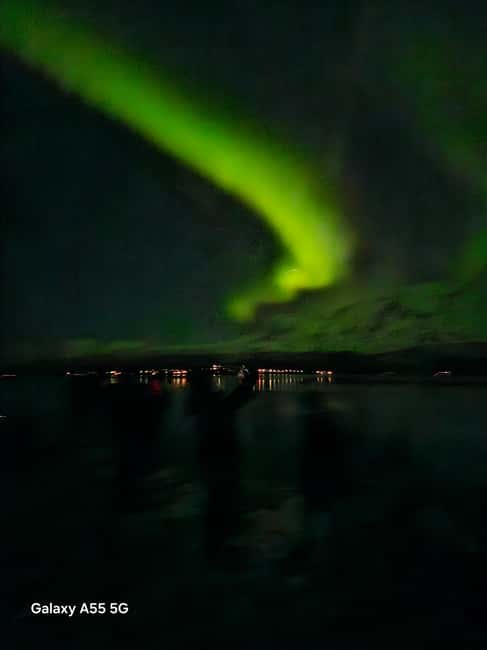 Tromsø:Northern light tour with mini bus i Tromsø - How the $232 price stacks up