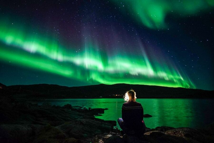 Tromsø: Northern Lights Chase Minibus Tour - The first drive and the changing Arctic views